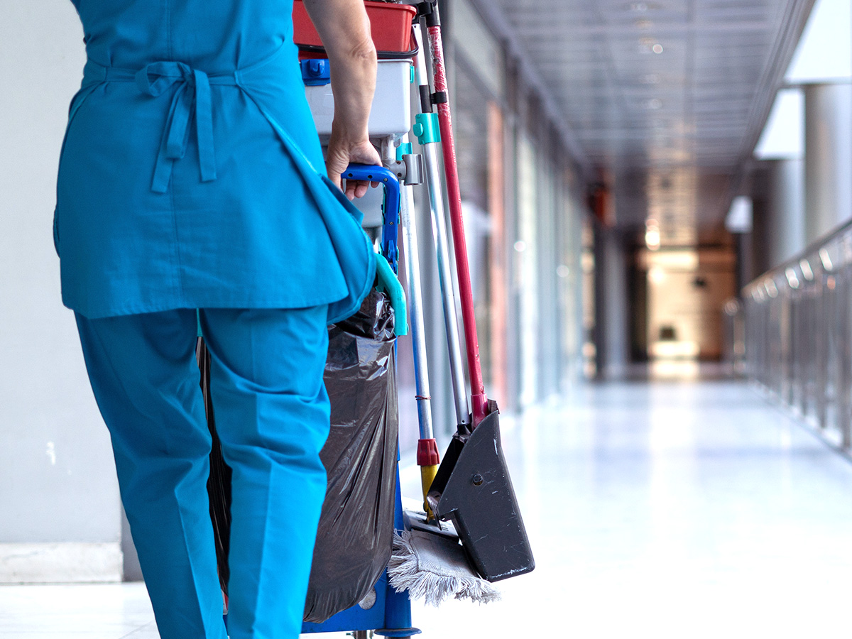 日常清掃（常駐・巡回）